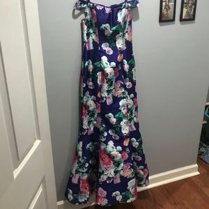 Floral dress with corset style back. Size 7